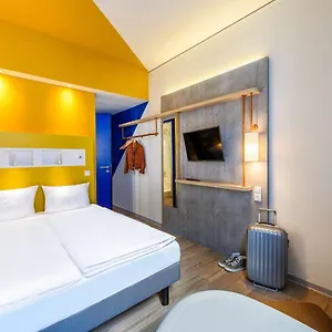Ibis Budget Center ホテル